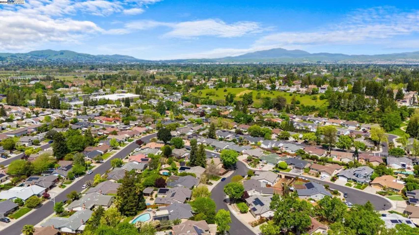 510 San Gabriel Ct, Pleasanton, California 94566