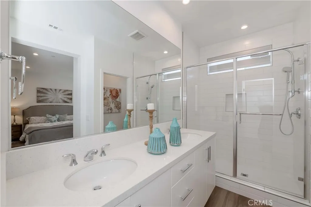 1403 W Bushell Street, Anaheim, California 92805 home-pic-26