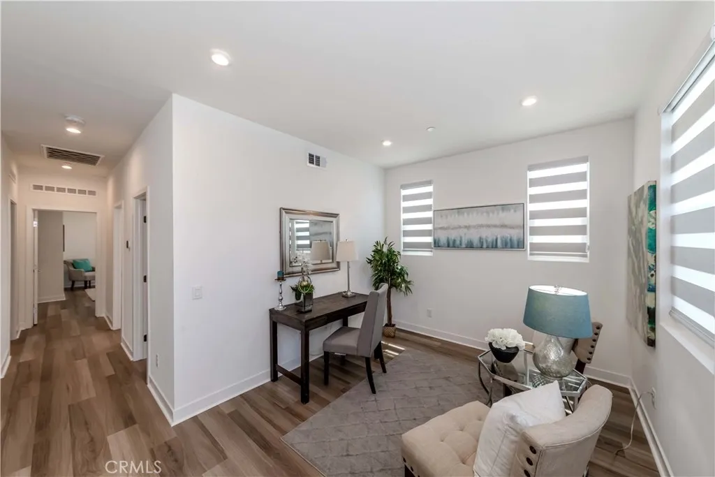 1403 W Bushell Street, Anaheim, California 92805 home-pic-17