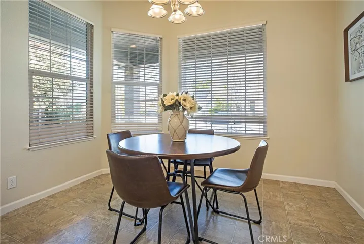 361 Southbury Lane, Chico, California 95973