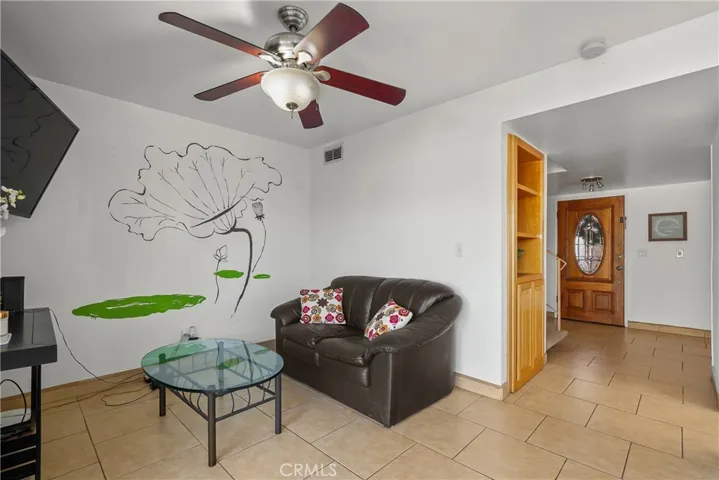 13111 Equestrian Lane, Whittier, California 90601