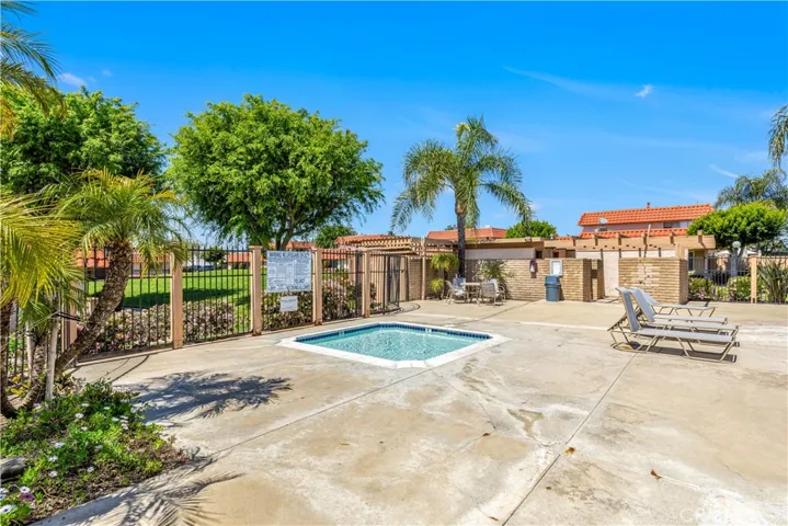 22902 Bonita Lane 1, Lake Forest, California 92630