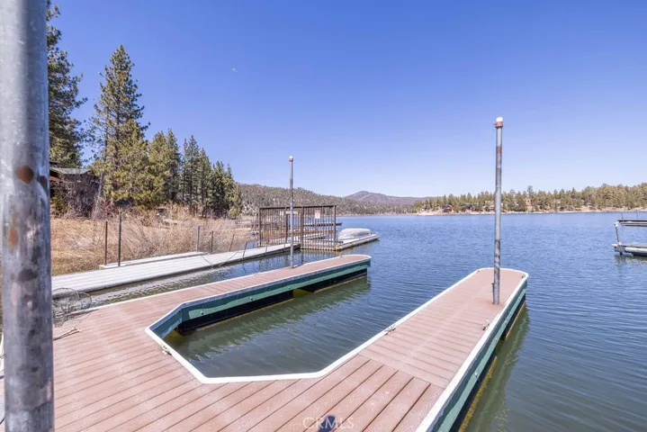 721 Cove Drive, Big Bear, California 92315