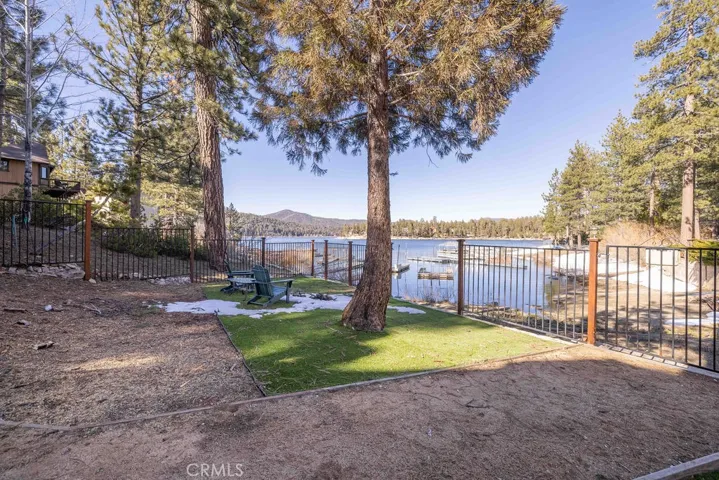 721 Cove Drive, Big Bear, California 92315