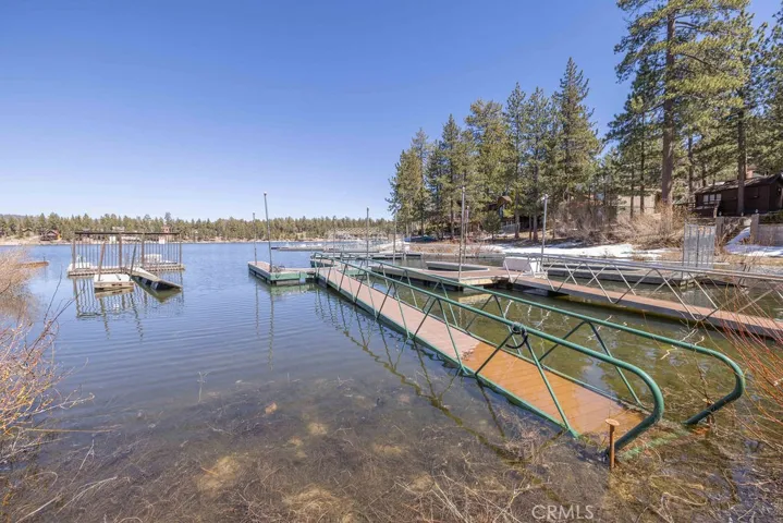 721 Cove Drive, Big Bear, California 92315