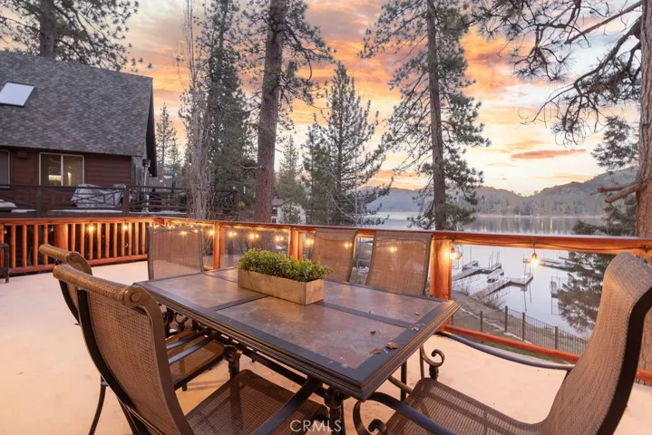 721 Cove Drive, Big Bear, California 92315