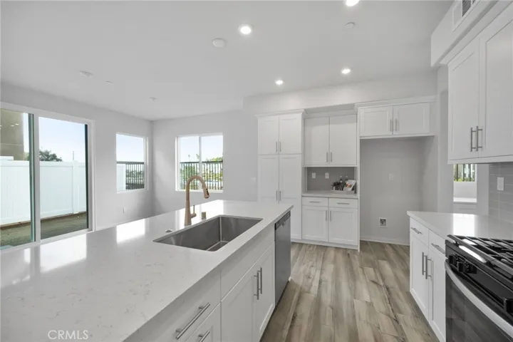1521 Meriwood Way, Vista, California 92083