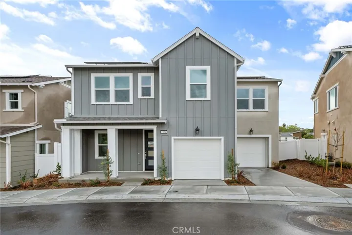 1521 Meriwood Way, Vista, California 92083