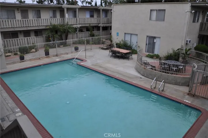 3325 Santa Fe Avenue 114, Long Beach, California 90810