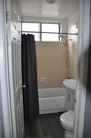 3325 Santa Fe Avenue 114, Long Beach, California 90810