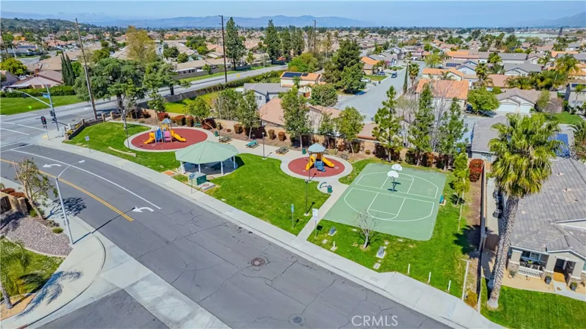 1864 Rue Chablis, San Jacinto, California 92583