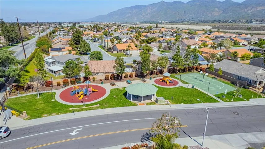 1864 Rue Chablis, San Jacinto, California 92583