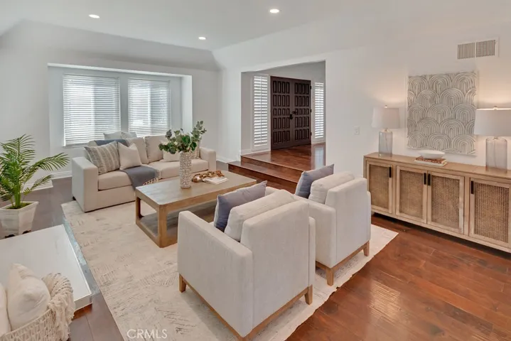 Living room with view to front door