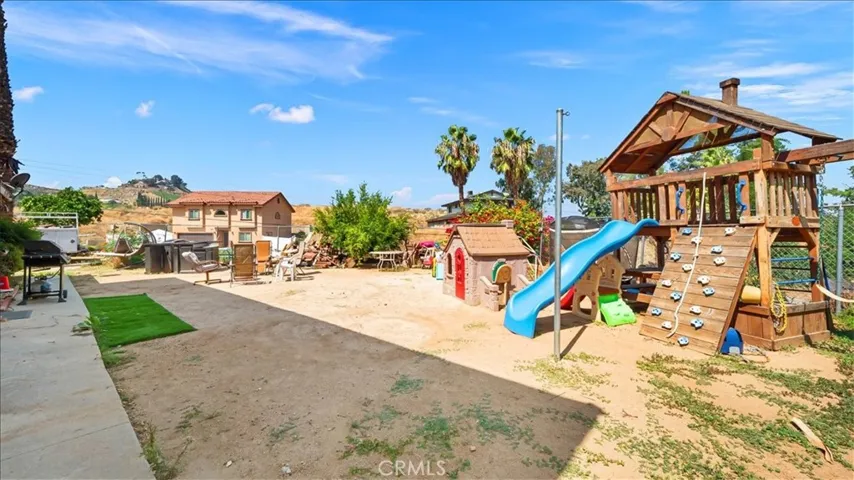 2170 Westwood Street, Colton, California 92324