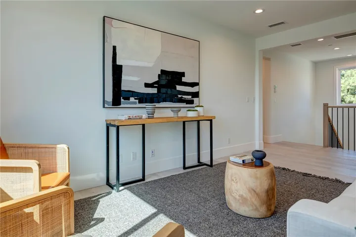 2420 Sebald Avenue, Redondo Beach, California 90278