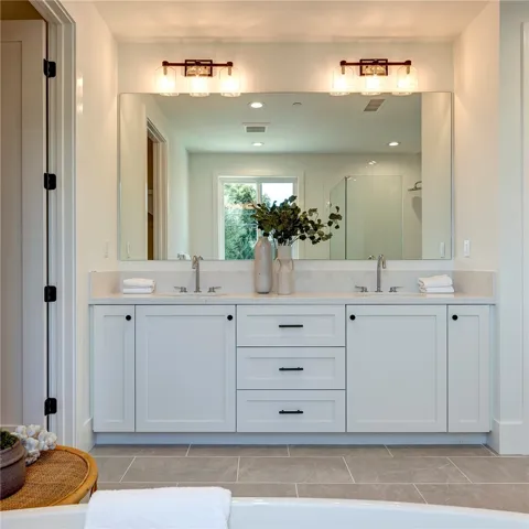 2420 Sebald Avenue, Redondo Beach, California 90278