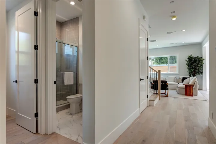 2420 Sebald Avenue, Redondo Beach, California 90278