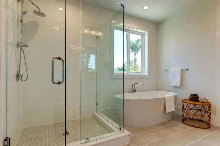 2420 Sebald Avenue, Redondo Beach, California 90278