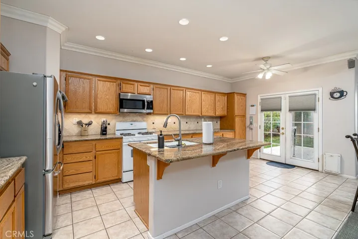 1386 Dusty Hill Road, Hemet, California 92545