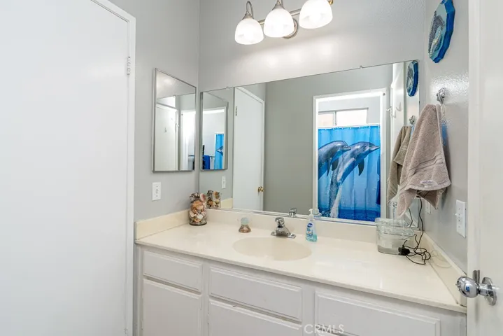 1386 Dusty Hill Road, Hemet, California 92545