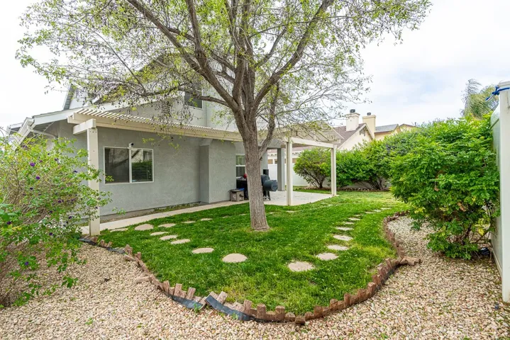 1386 Dusty Hill Road, Hemet, California 92545