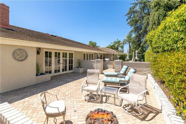 18951 Newton Avenue, Santa Ana, California 92705