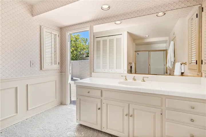 18951 Newton Avenue, Santa Ana, California 92705