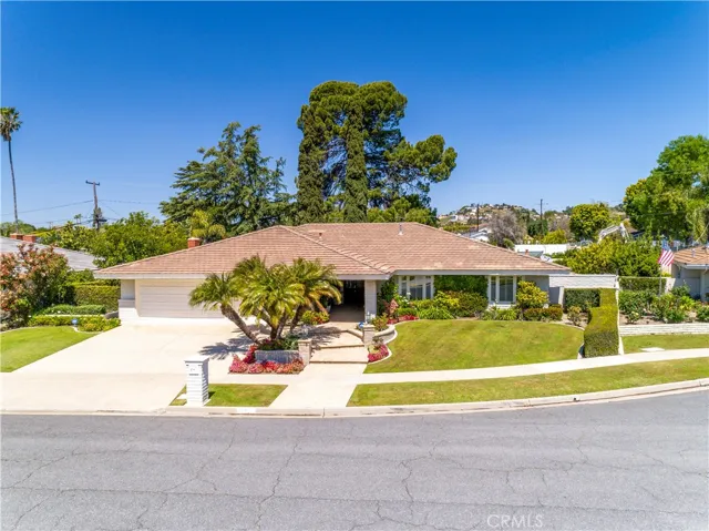 18951 Newton Avenue, Santa Ana, California 92705