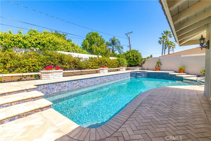 18951 Newton Avenue, Santa Ana, California 92705
