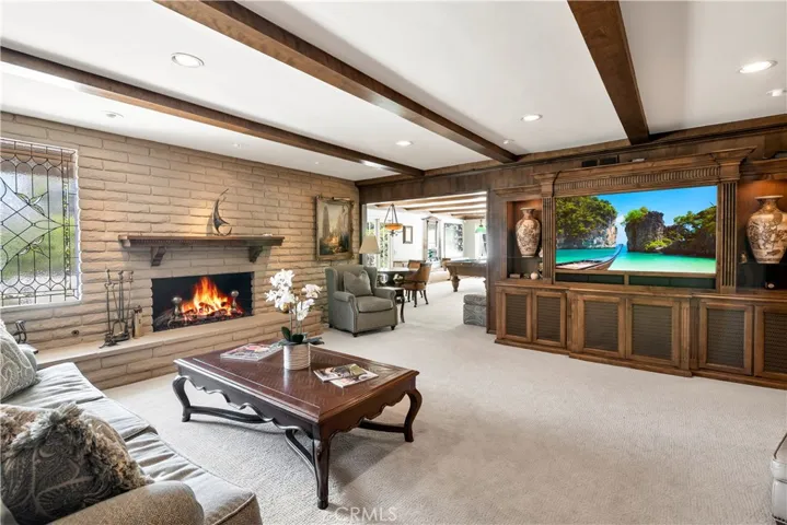 18951 Newton Avenue, Santa Ana, California 92705