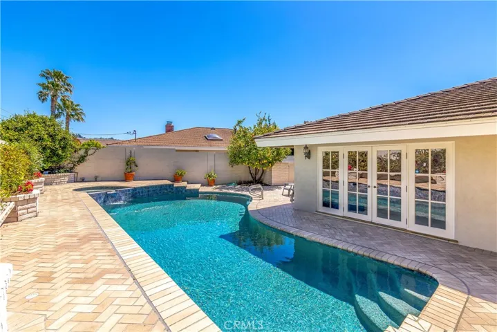 18951 Newton Avenue, Santa Ana, California 92705