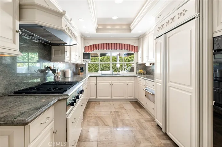18951 Newton Avenue, Santa Ana, California 92705