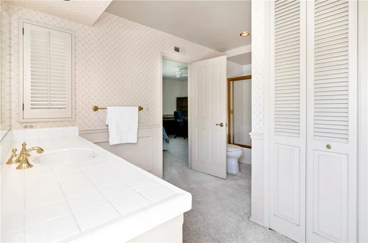 18951 Newton Avenue, Santa Ana, California 92705