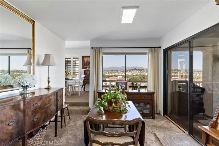 22384 Manacor 4, Mission Viejo, California 92692
