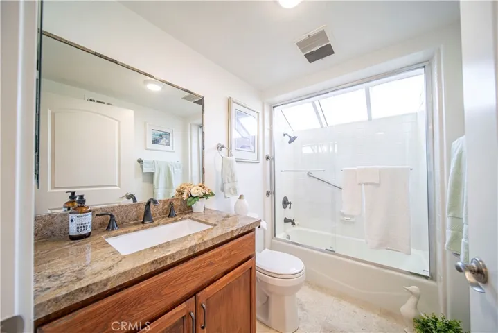 22384 Manacor 4, Mission Viejo, California 92692