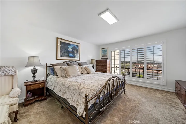 22384 Manacor 4, Mission Viejo, California 92692