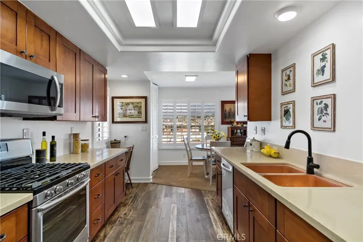 22384 Manacor 4, Mission Viejo, California 92692