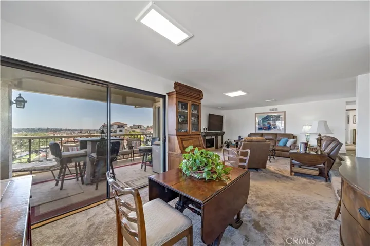 22384 Manacor 4, Mission Viejo, California 92692
