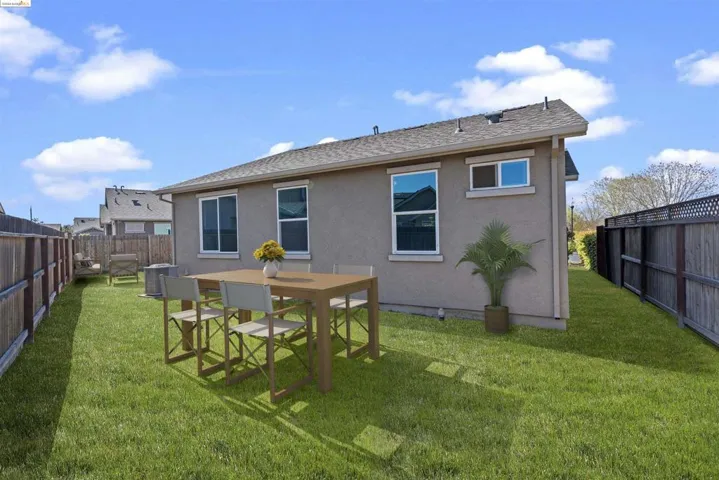 167 Lucca Dr, Newman, California 95360