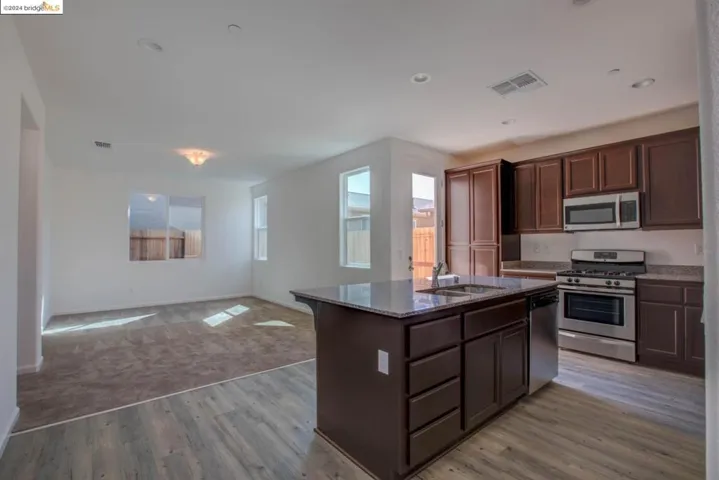 167 Lucca Dr, Newman, California 95360