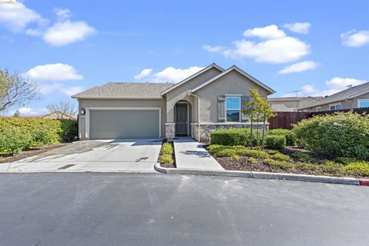 167 Lucca Dr, Newman, California 95360