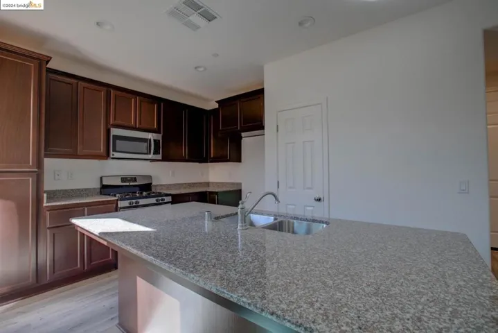 167 Lucca Dr, Newman, California 95360