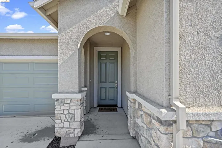 167 Lucca Dr, Newman, California 95360
