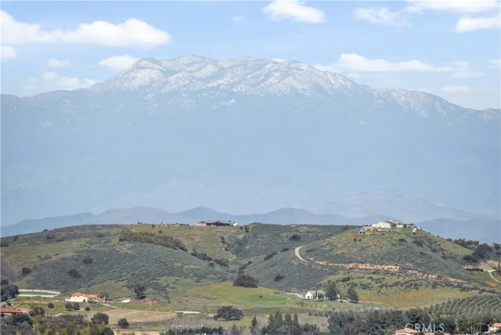 42157 Hacienda Drive, Murrieta, California 92562