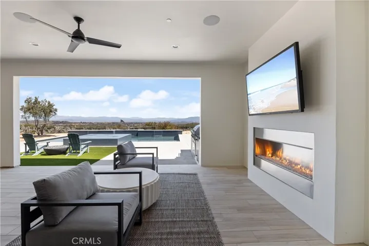42157 Hacienda Drive, Murrieta, California 92562
