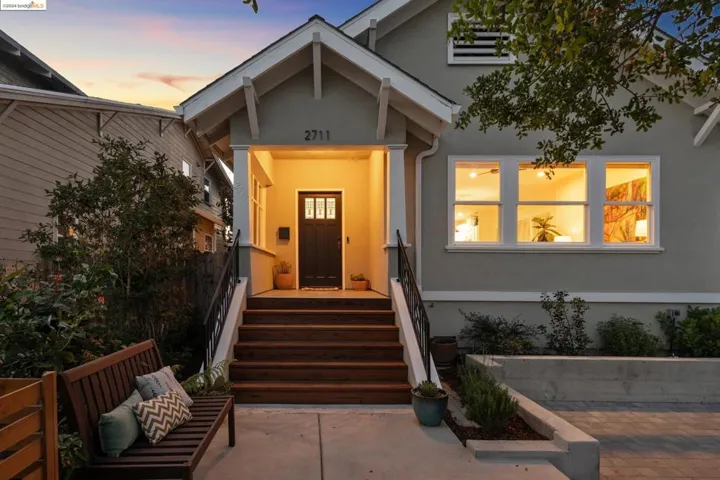 2711 12th Ave, Oakland, California 94606