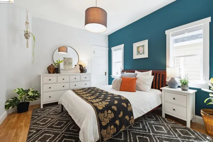2711 12th Ave, Oakland, California 94606