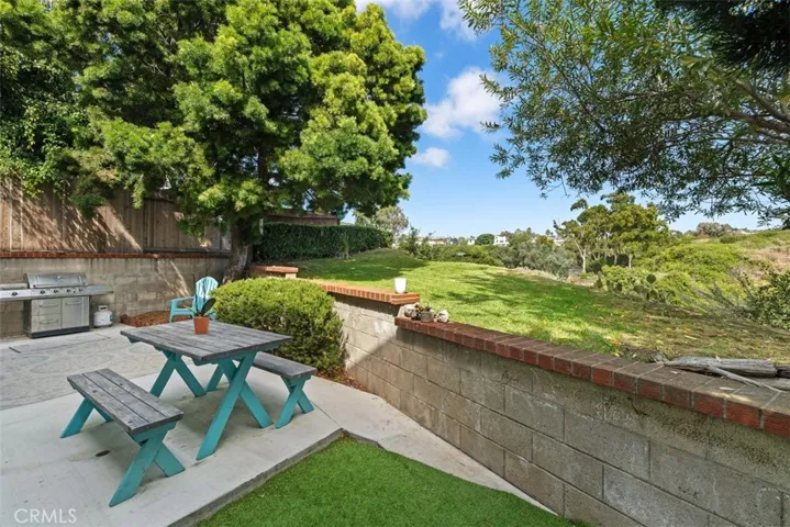 Private patio

