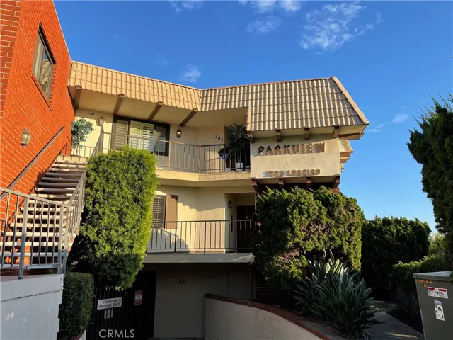 235 Avenida Lobeiro 117, San Clemente, California 92672
