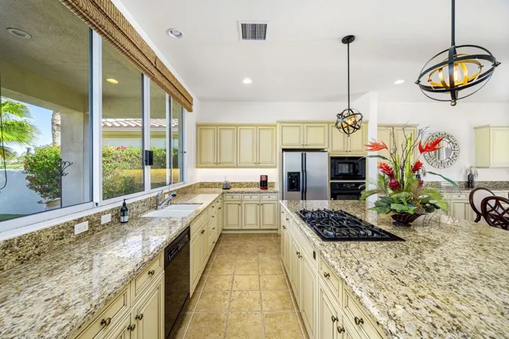 41-web-or-mls-JV_Seminole_OPMG_0424_041